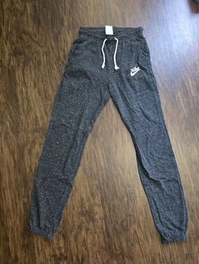 Nike  Gray Speckled Joggers with White Drawstring XS